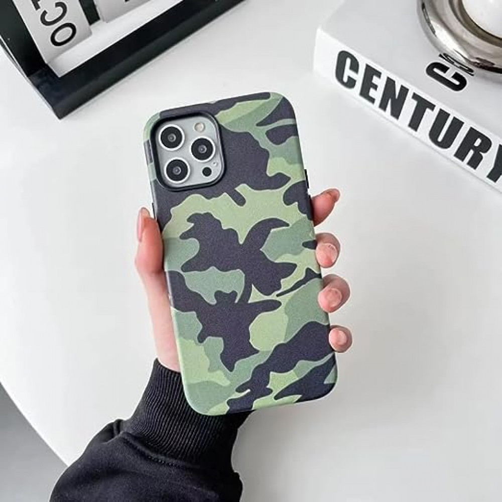 Military Leather Case with MagSafe iPhone 11 Pro — Green